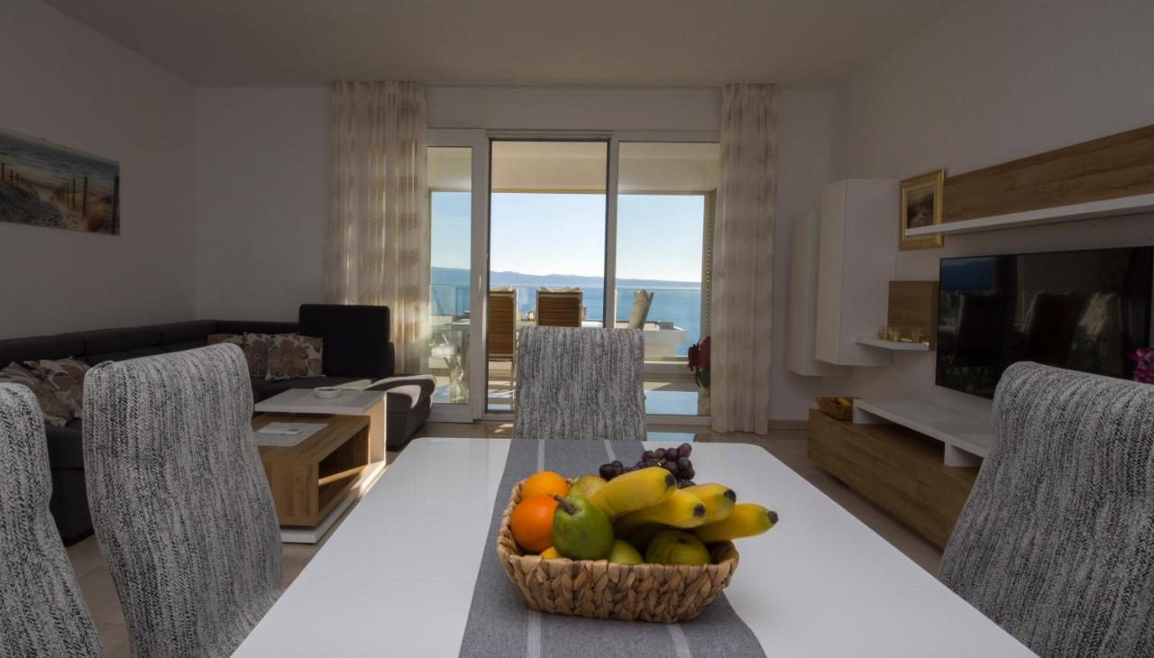 Sea View Apartment Ema Split Exterior photo